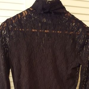 Women lace turtleneck top with camisole